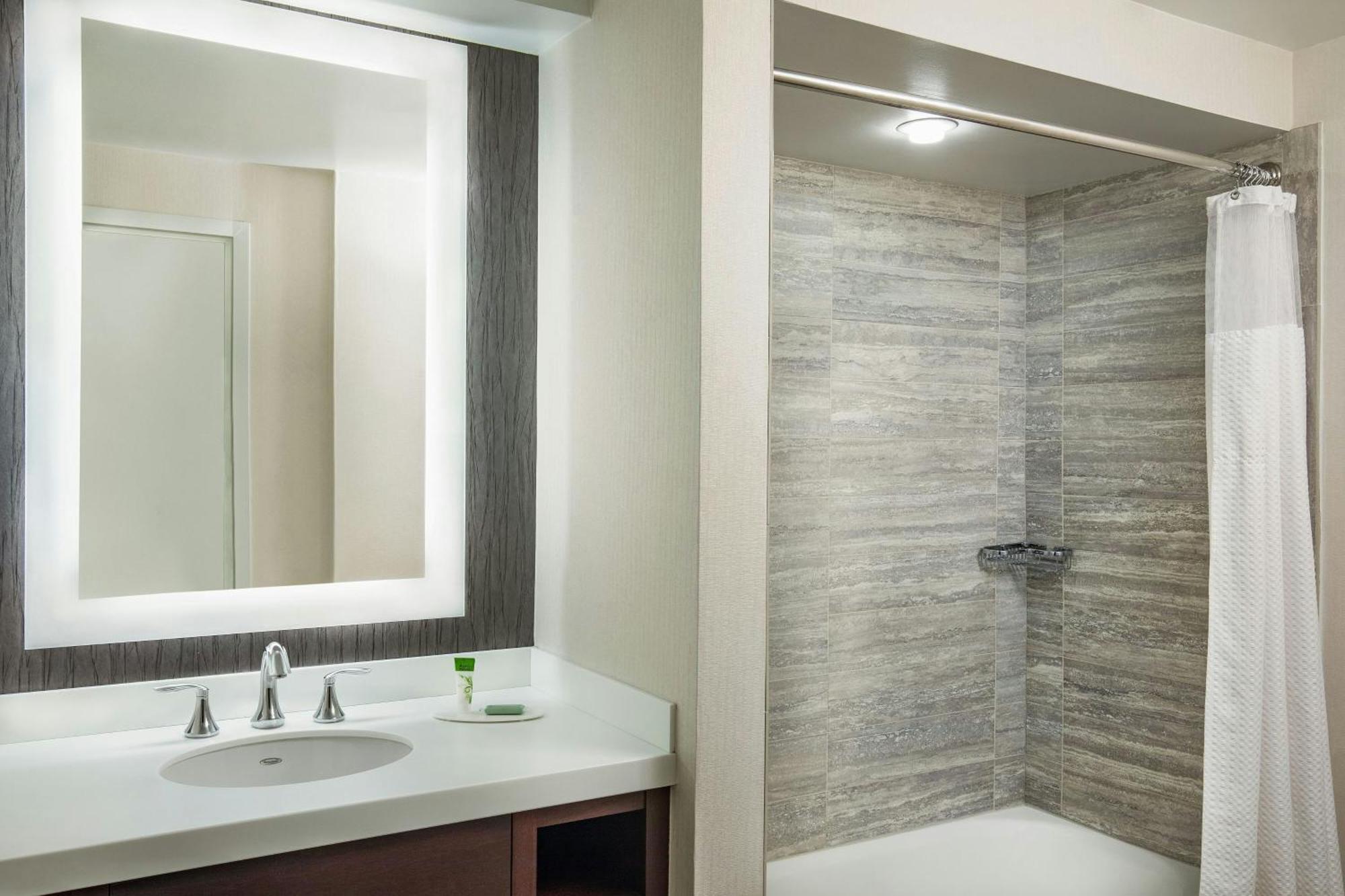 Отель Courtyard By Marriott Boston Downtown Экстерьер фото