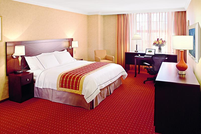 Отель Courtyard By Marriott Boston Downtown Экстерьер фото